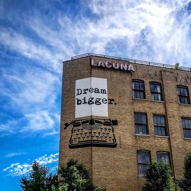 25ft DreamBigger