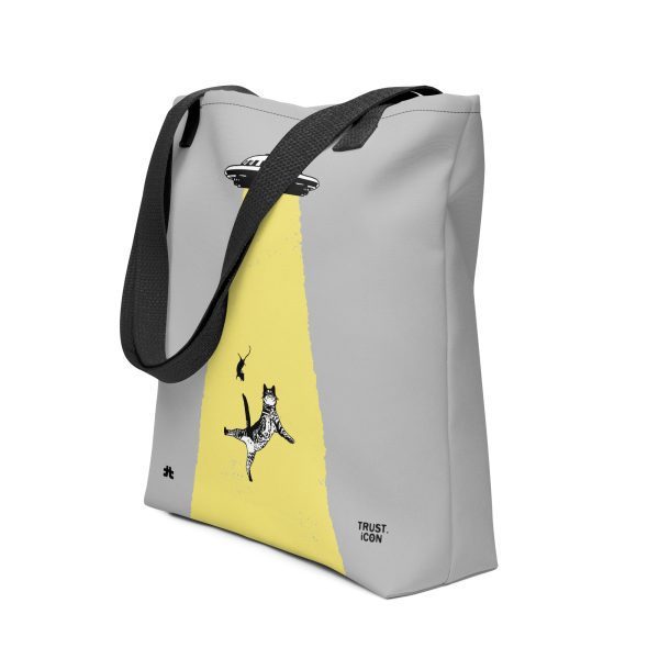Tote bag: The invasion