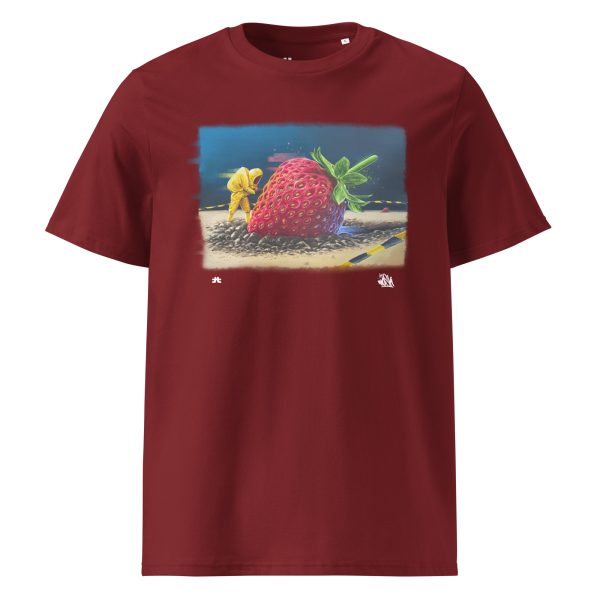 Unisex organic cotton t-shirt: Strawberry crash landing - Image 4