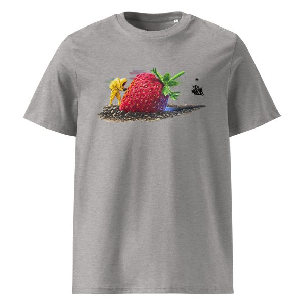 Unisex organic cotton t-shirt: Strawberry crash landing - Image 3