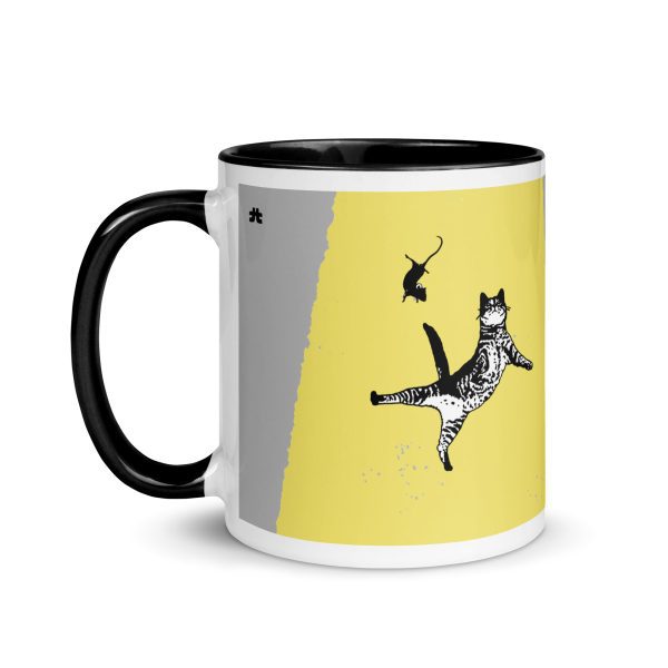 Mug with Color Inside: The invasion