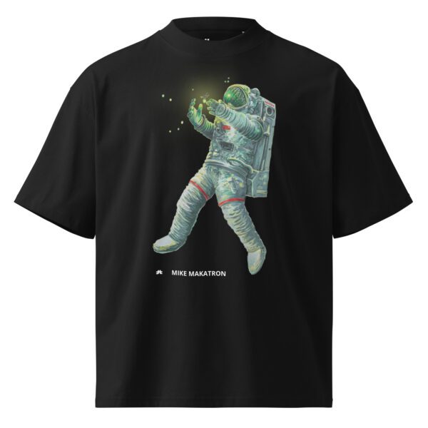 Unisex organic oversized high neck t-shirt: Astronaut - Image 2