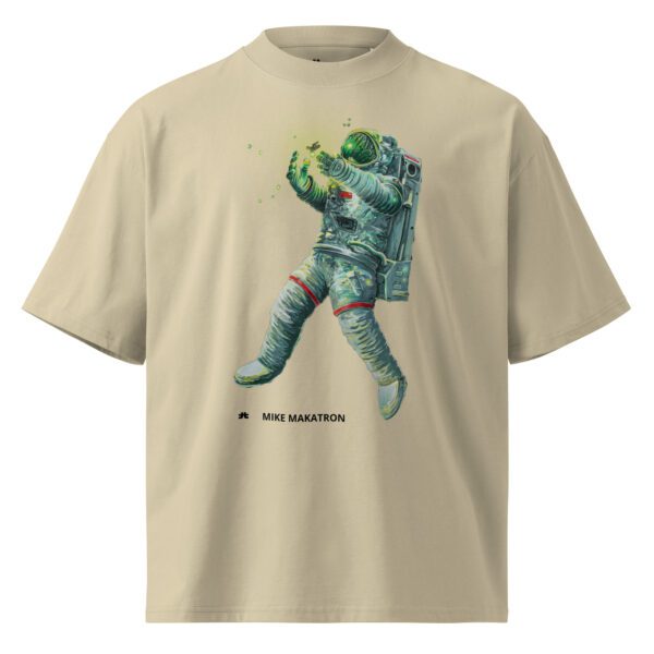 Unisex organic oversized high neck t-shirt: Astronaut - Image 3